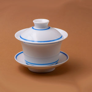Porcelain Gaiwan In Snow White With Indigo Rings