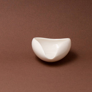 Snow White Porcelain Tea Leaf Scoop Frontal View